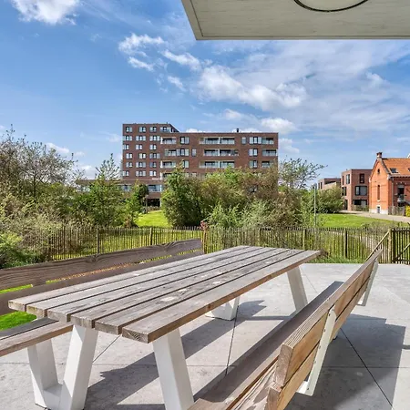 Aime Aan Zee Beachhouse 5p - Private Garden & 2 Free Parkingspots 奥斯滕德